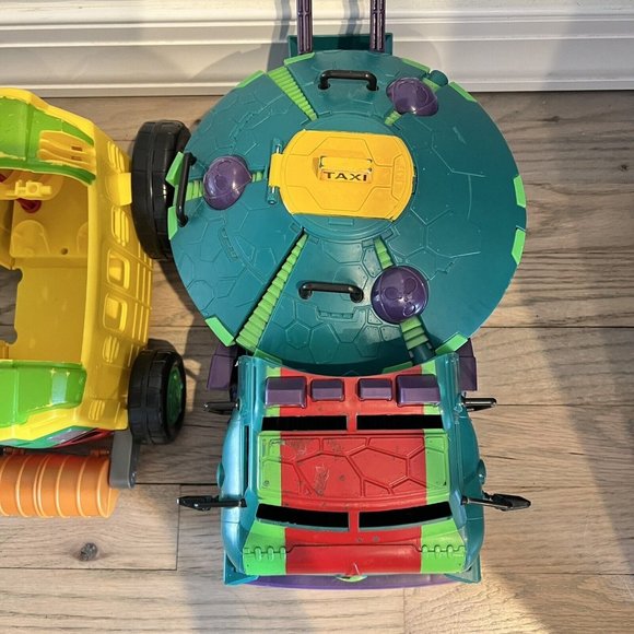 Playmates Rise of the Teenage Mutant Ninja Turtles Tank Taxi 2 Shell Raiser Lot - Picture 3 of 6